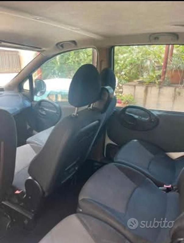 Usata Fiat Multipla 116 CV (85 kW) 2008 Bianco Monovolume