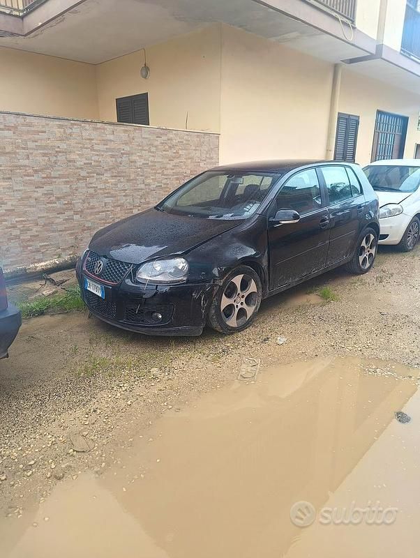 Usata VW Golf IV 2004 Nero Berlina