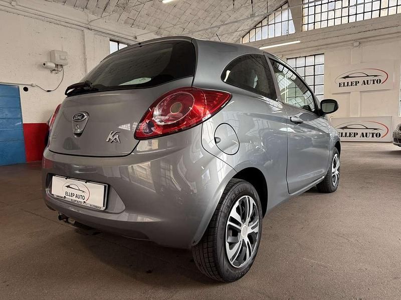 Usata Ford Ka 69 CV (50 kW) 2014 Grigio Berlina