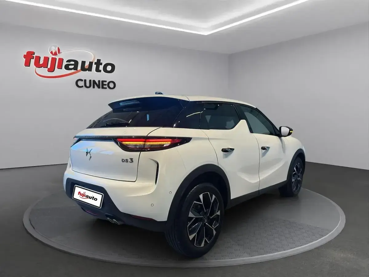Usata DS Automobiles DS3 Opera 130 CV (95 kW) 2023 Bianco SUV