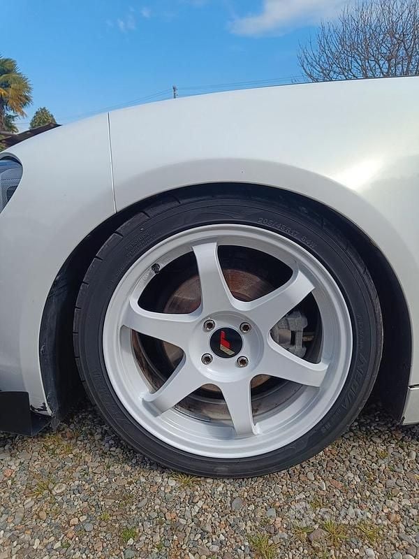 Usata Fiat 124 Spider Lusso 140 CV (102 kW) 2016 Bianco Cabrio