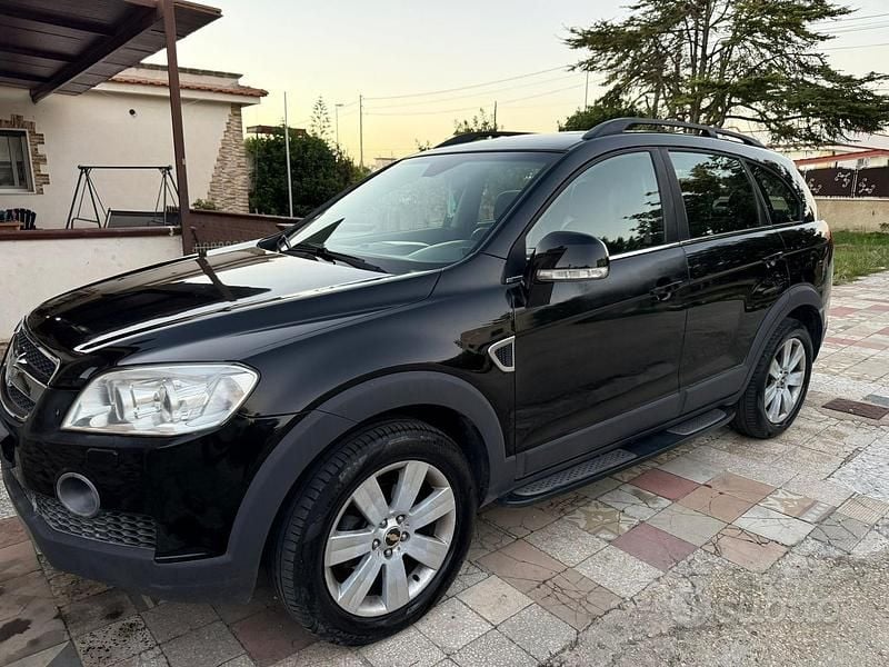 Usata Chevrolet Captiva 150 CV (110 kW) 2007 Nero SUV