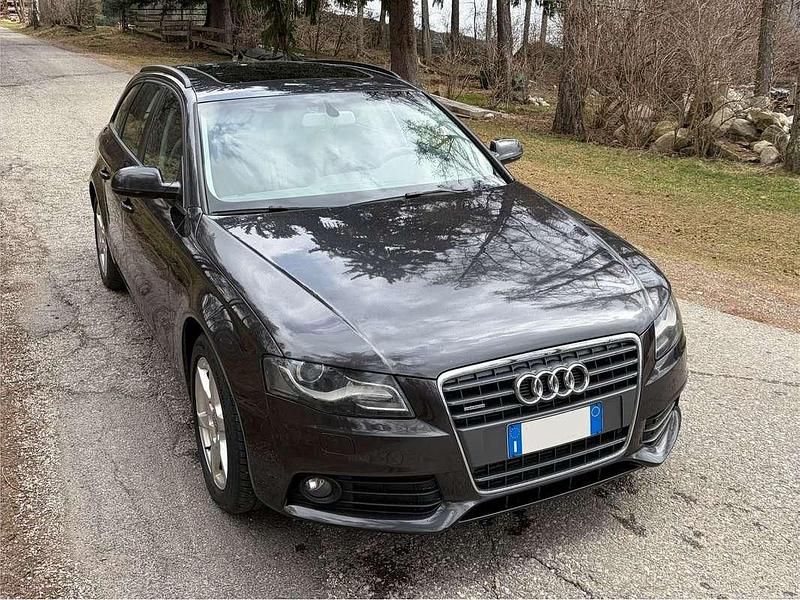 Usata Audi A4 Attraction 170 CV (125 kW) 2010 Grigio Station wagon