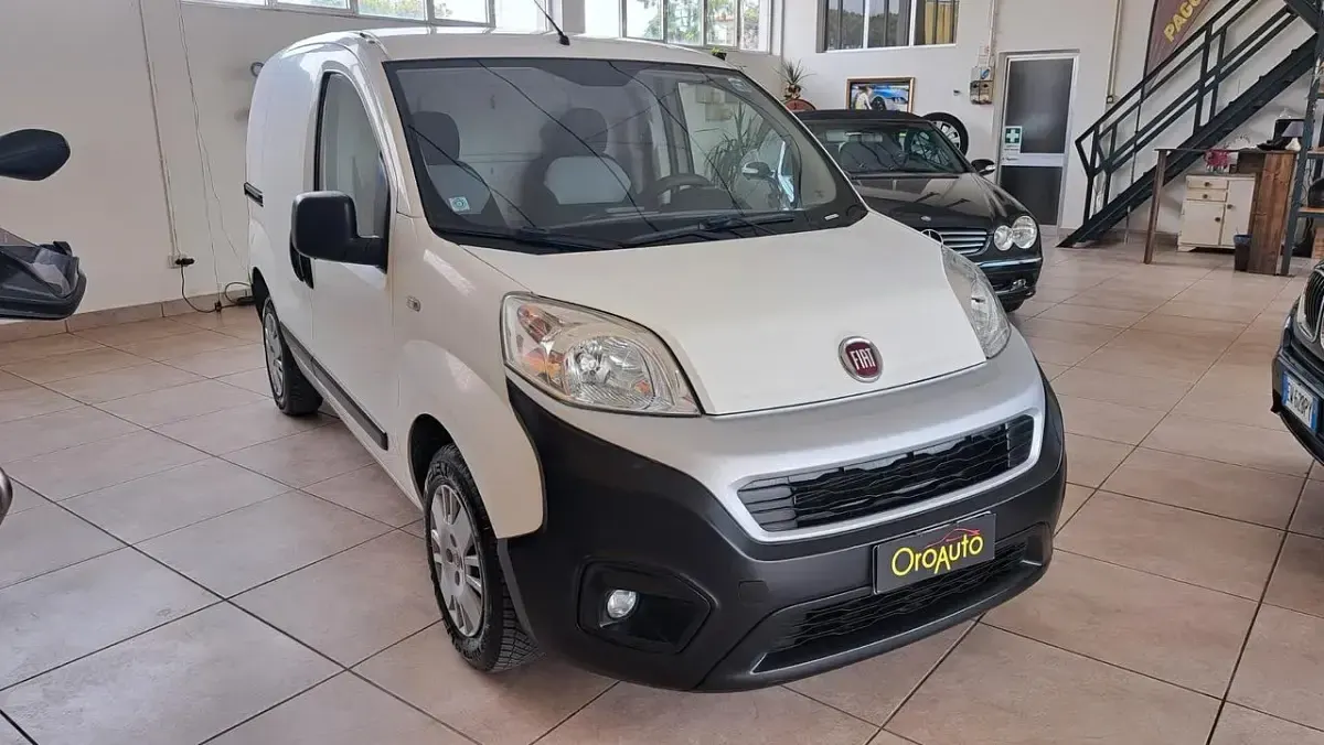 Usata Fiat Fiorino 80 CV (58 kW) 2019 Bianco Monovolume