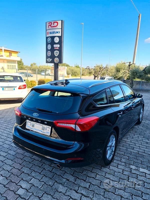 Usata Ford Focus Business Edition 120 CV (88 kW) 2019 Nero Station wagon