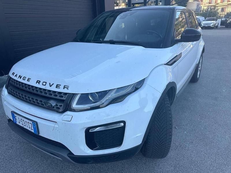Bianco Usata 2017 Land Rover Range Rover evoque SE SUV | 15.900 € (Buon prezzo) - Immagine 1/4
