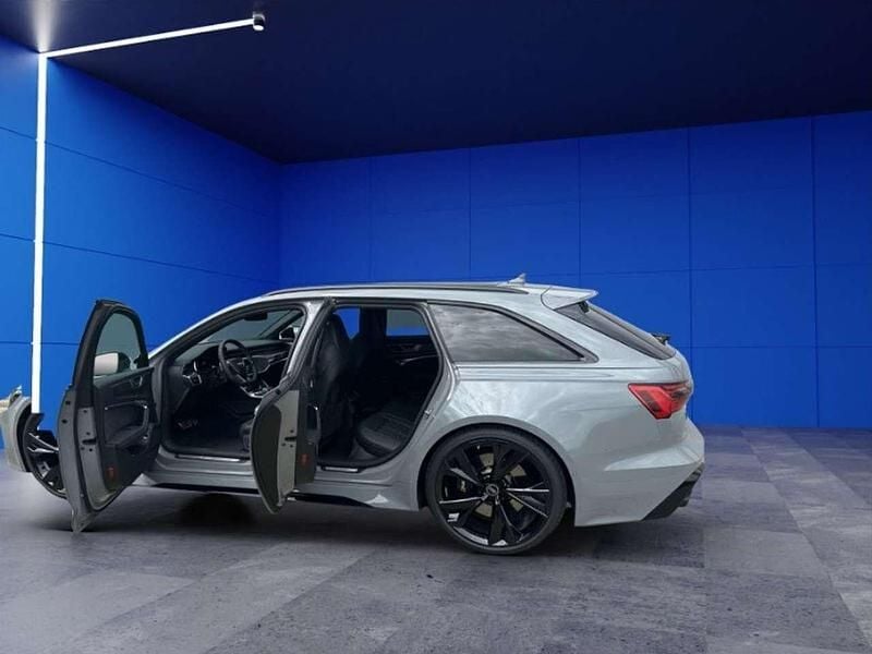 Usata Audi RS6 Comfort 630 CV (463 kW) 2024 Grigio Station wagon