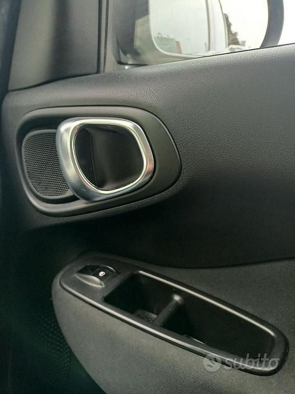 Usata Fiat 500L Business 95 CV (69 kW) 2017 Bianco Monovolume