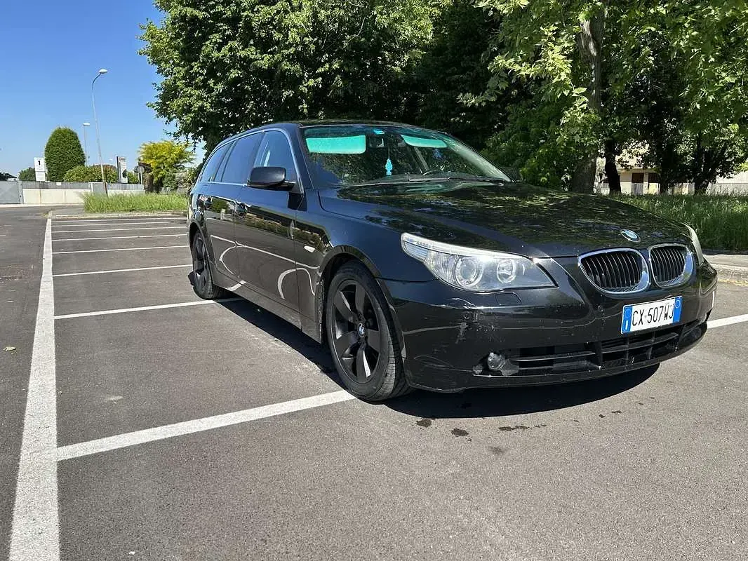 Usata BMW 530 231 CV (169 kW) 2005 Station wagon