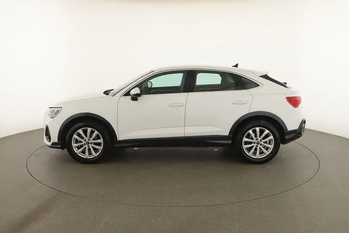 Usata Audi Q3 Sportback 150 CV (110 kW) 2022 Bianco SUV