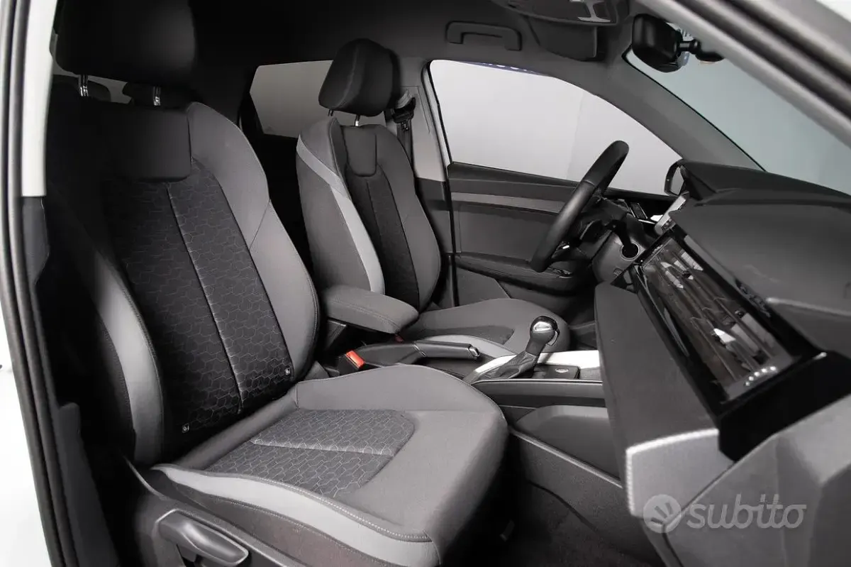 Usata Audi A1 Sportback S-Line 116 CV (85 kW) 2025 Bianco Utilitaria