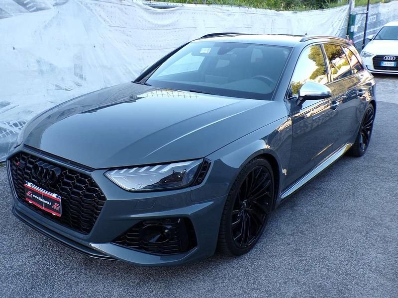 Usata Audi RS4 450 CV (330 kW) 2021 Grigio Station wagon