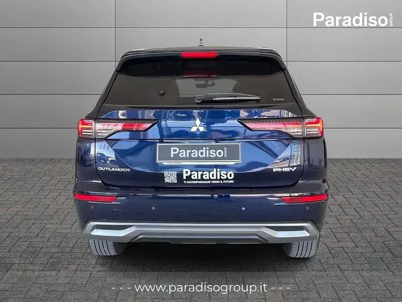 Nuova Mitsubishi Outlander P-HEV Intense 136 CV (100 kW) 2026 Blu SUV
