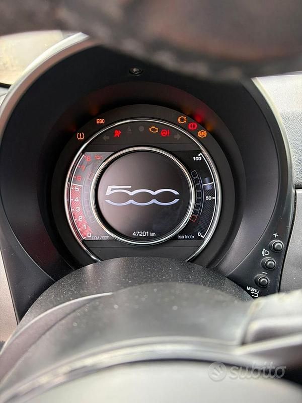 Usata 2020 Fiat 500 Due volumi | 10.300 € (Buon prezzo) - Immagine 1/4