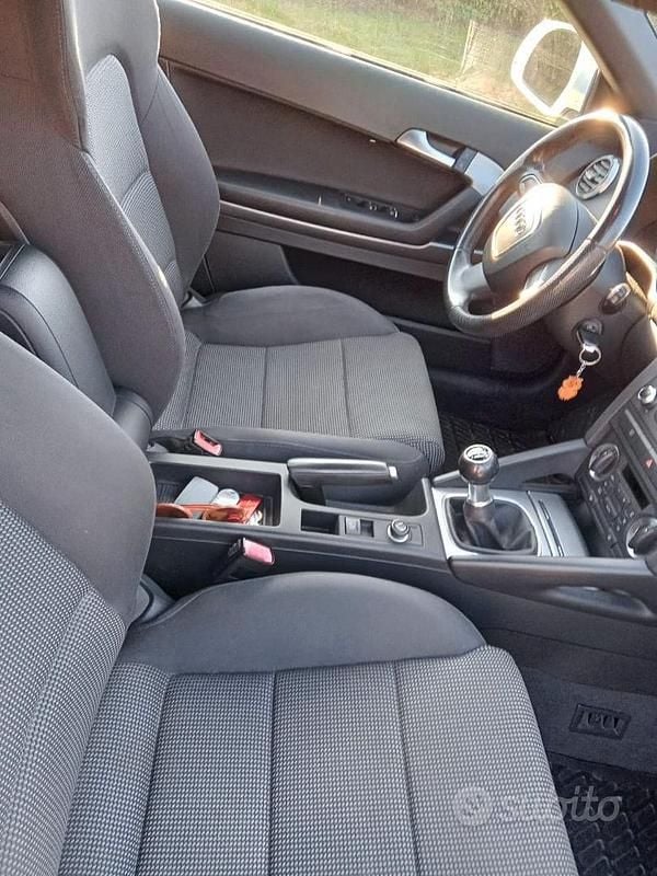 Usata Audi A3 Cabriolet 140 CV (102 kW) 2010 Bianco Cabrio