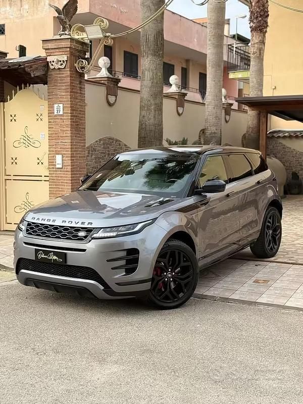 Usata Land Rover Range Rover evoque R-Dynamic 150 CV (110 kW) 2020 Grigio SUV