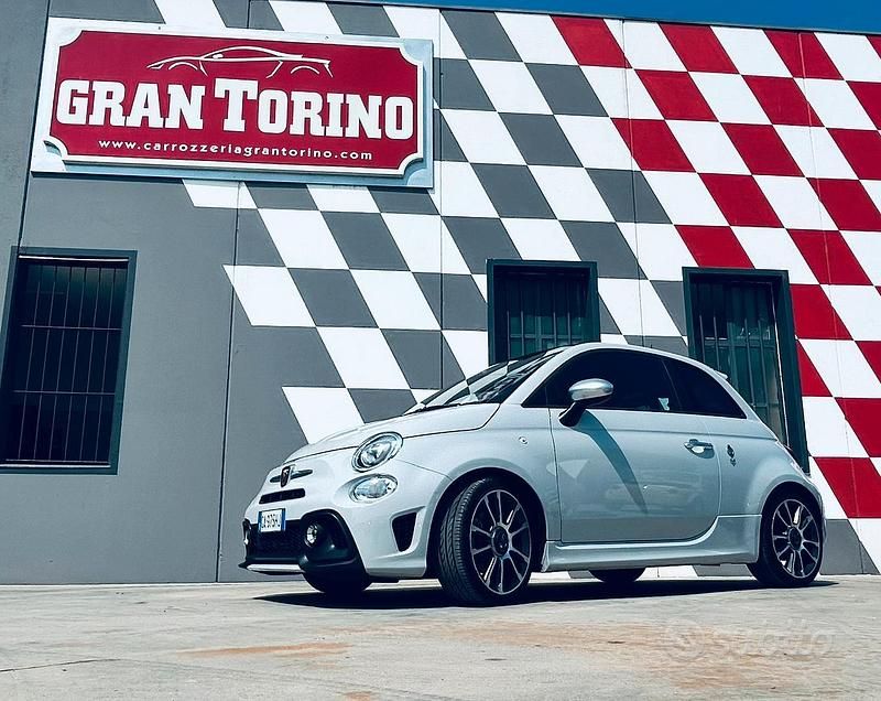 Grigio Usata 2020 Abarth 595 Turismo Due volumi | 21.000 € (Molto cara) - Immagine 1/3