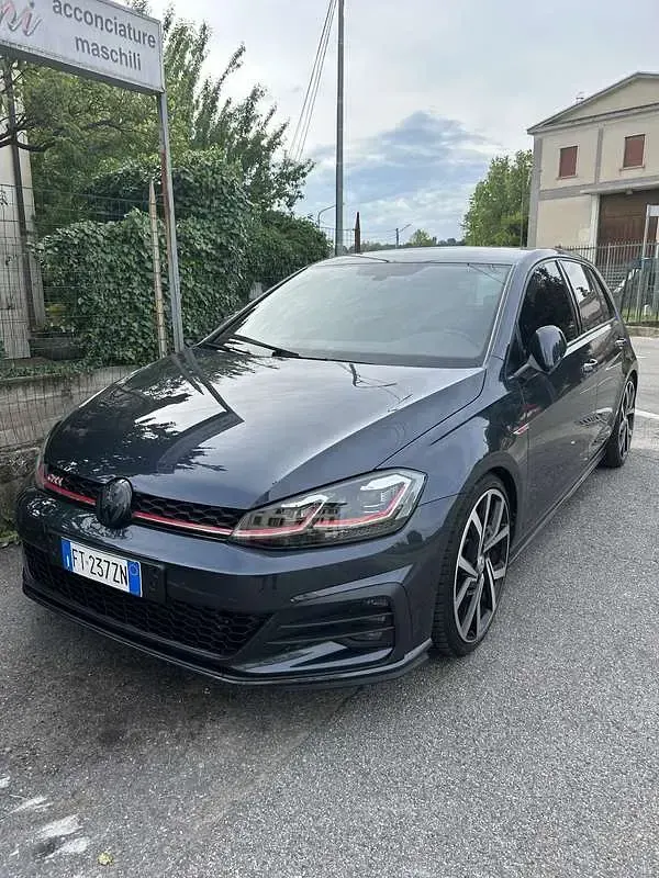 Usata VW Golf VII GTI 245 CV (180 kW) 2019 Berlina