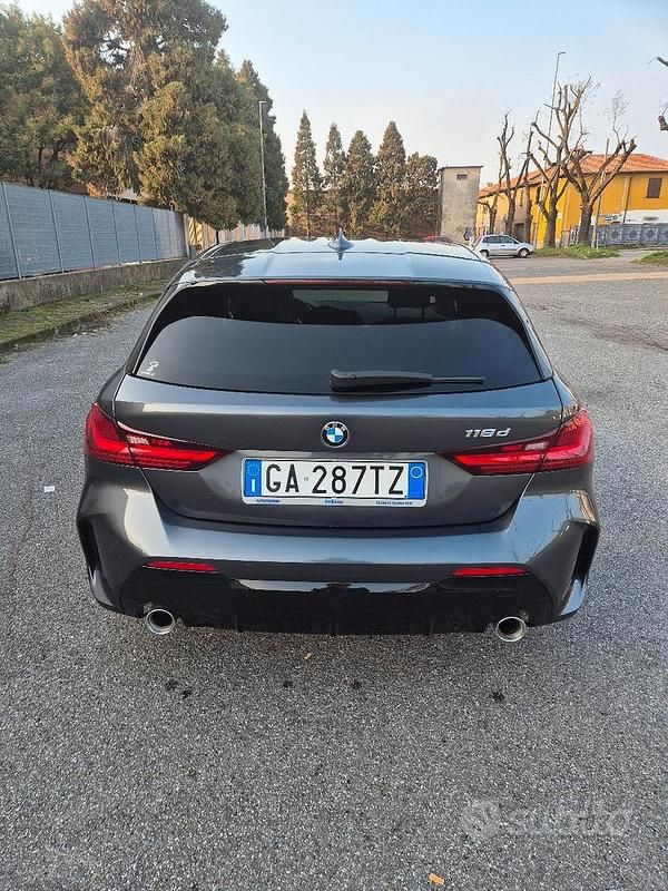 Usata BMW 118 Efficient Dynamics 150 CV (110 kW) 2020 Grigio Utilitaria