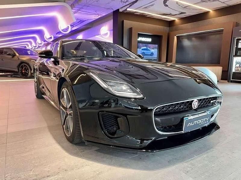 Usata Jaguar F-Type Chequered Flag 300 CV (220 kW) 2019 Nero Coupé