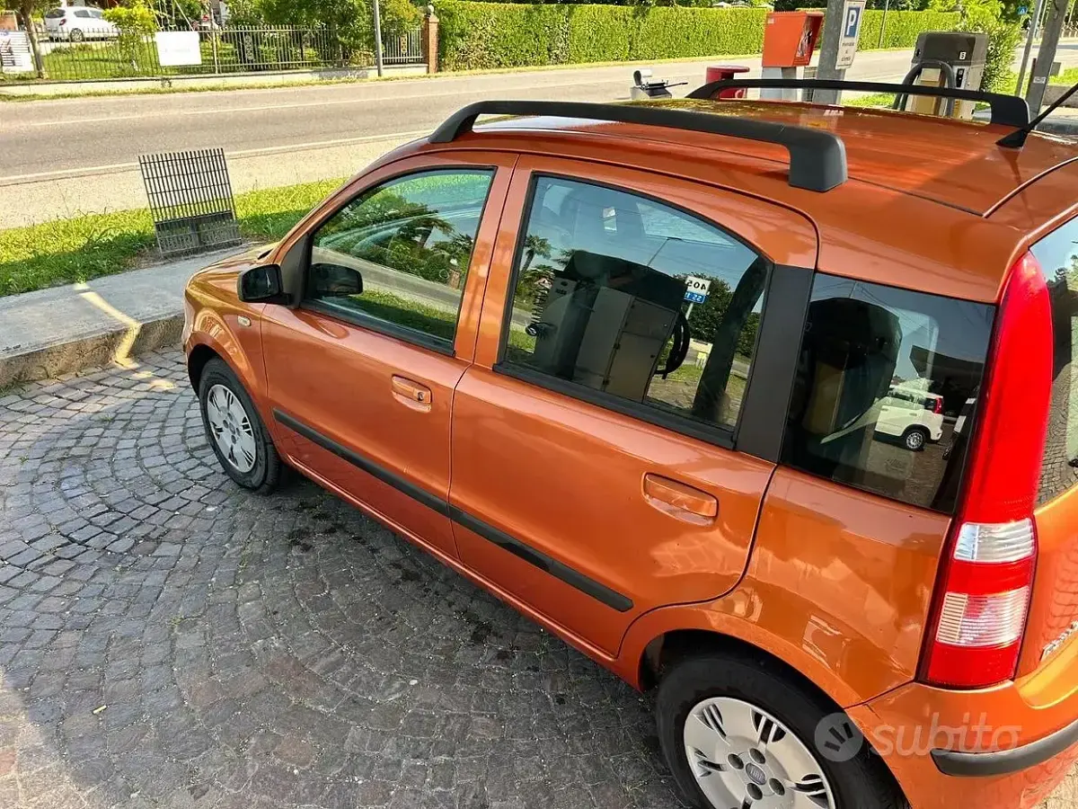 Usata Fiat Panda Dynamic 60 CV (44 kW) 2008 Arancione Utilitaria