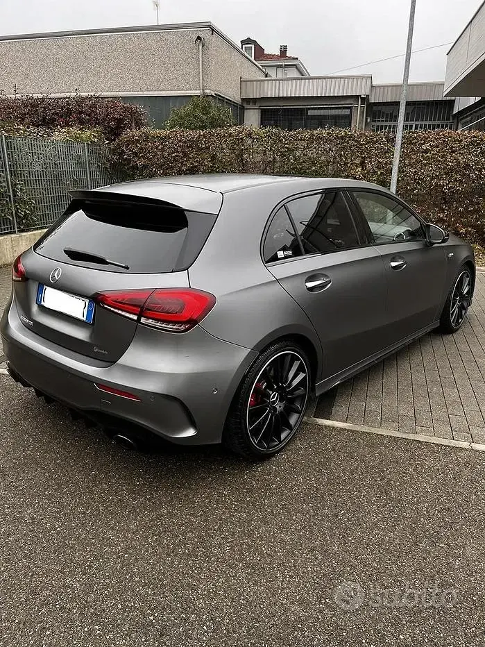 Begagnad Mercedes A35 AMG AMG 2021 Grå Halvkombi