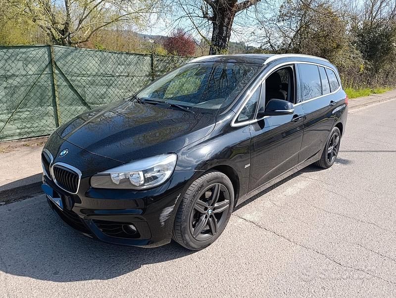 Usata BMW 216 Active Tourer Sport Line 116 CV (85 kW) 2016 Nero Monovolume