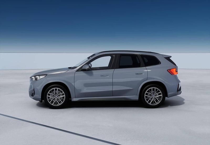Nuova BMW X1 M Sport 204 CV (150 kW) 2026 Storm bay SUV