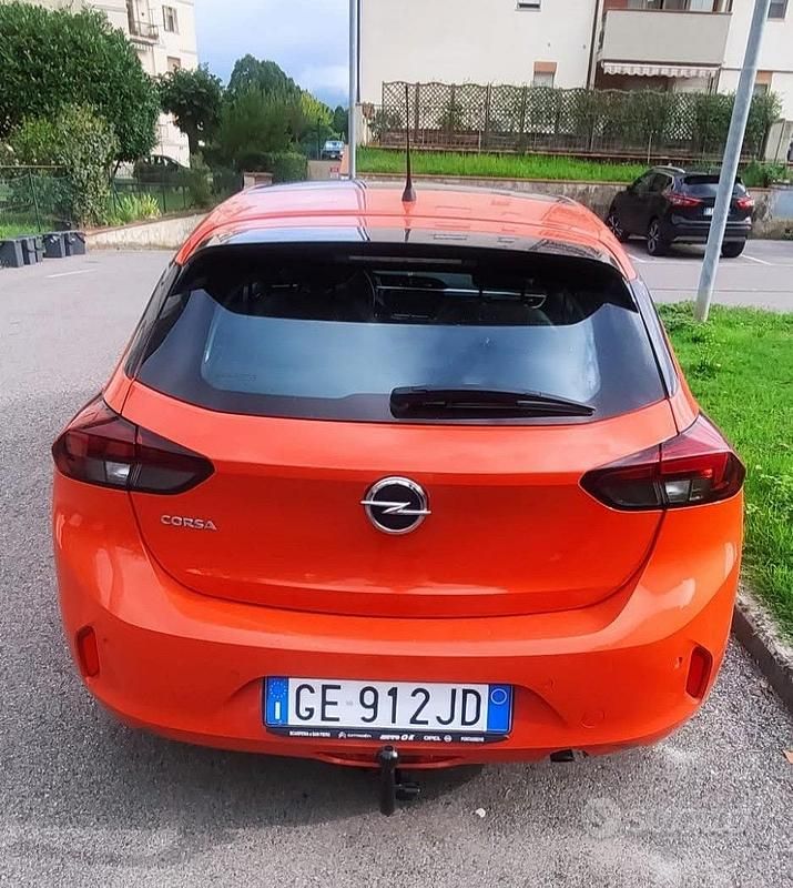 Usata Opel Corsa 101 CV (74 kW) 2021 Berlina