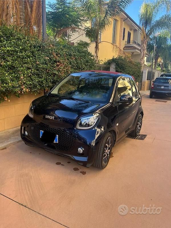 Usata 2023 Smart ForTwo Electric Drive Prime Cabrio | 17.200 € (Buon prezzo) - Immagine 1/4
