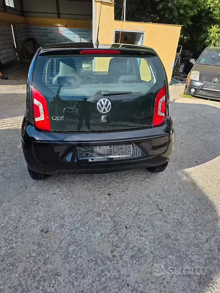 Usata VW up! 2014 Nero Utilitaria