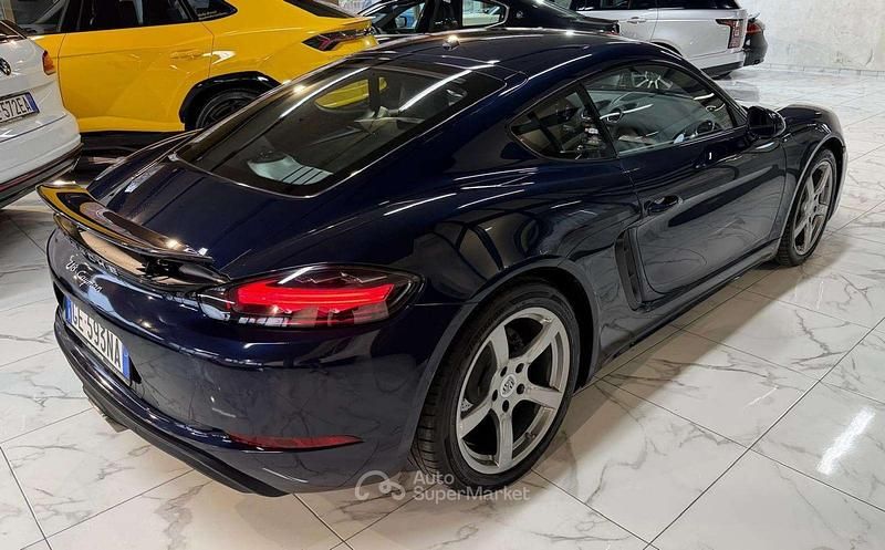 Usata Porsche Cayman 299 CV (219 kW) 2018 Blu Coupé