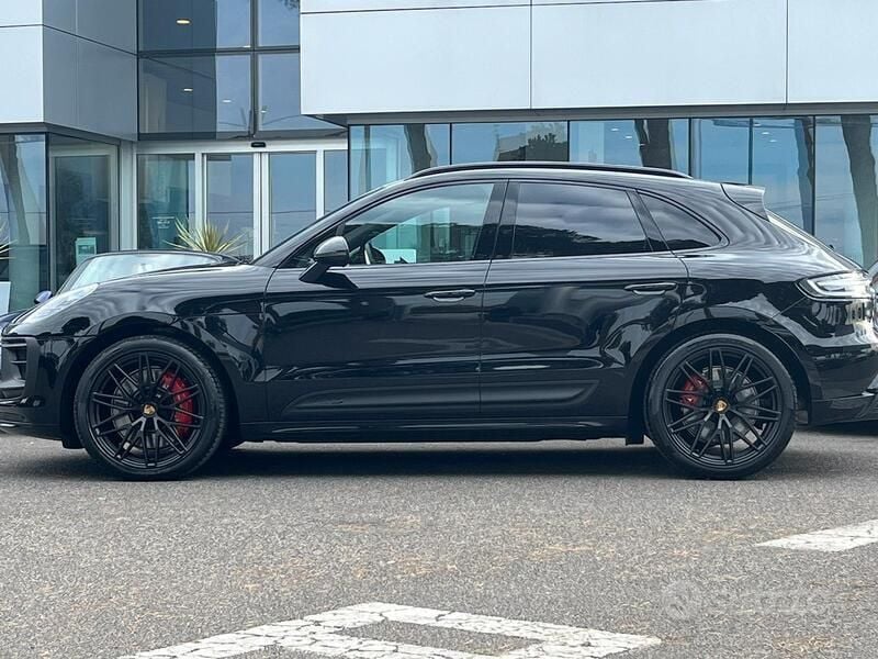 Usata 2022 Porsche Macan GTS SUV | 90.999 € (Cara) - Immagine 1/4