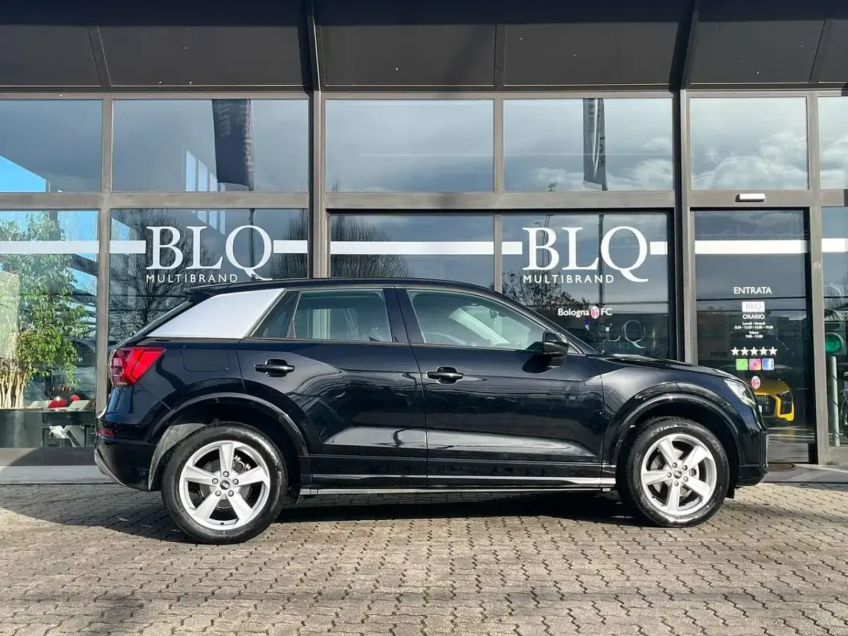 Usata Audi Q2 Admired 116 CV (85 kW) 2019 Nero SUV