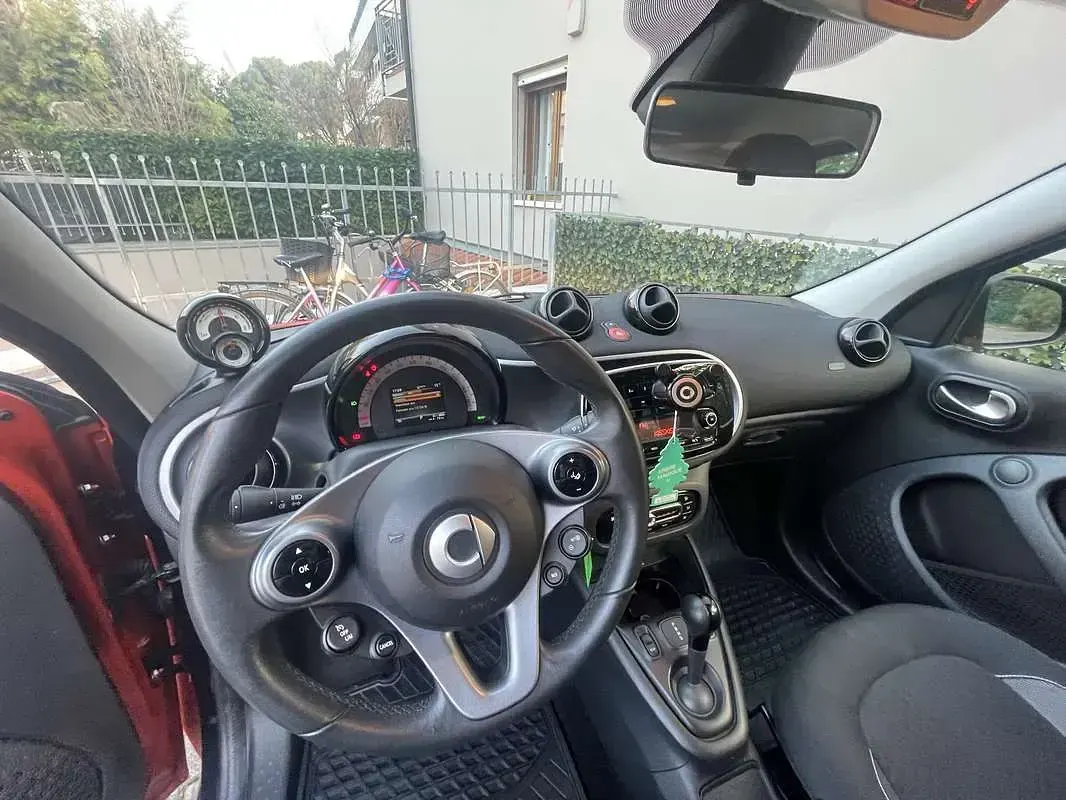 Usata Smart ForFour Electric Drive Passion 41 kW (56 CV) 2020 Utilitaria