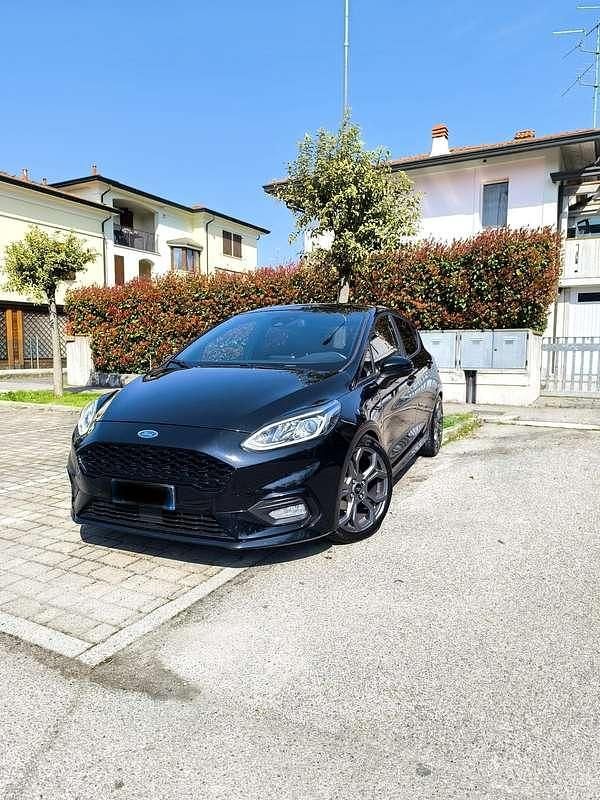Usata Ford Fiesta ST-Line 101 CV (74 kW) 2019 Utilitaria