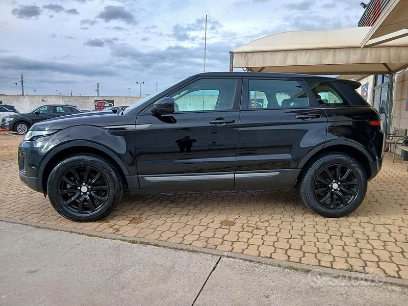 Usata Land Rover Range Rover evoque 150 CV (110 kW) 2018 Nero SUV