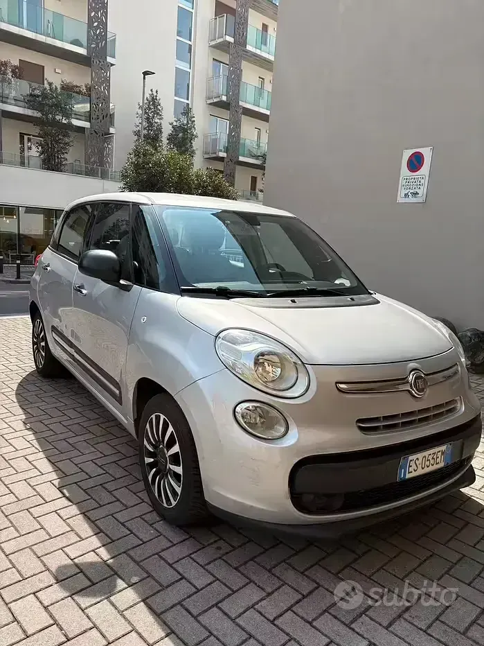 Usata Fiat 500L Lounge 85 CV (62 kW) 2013 Grigio Monovolume