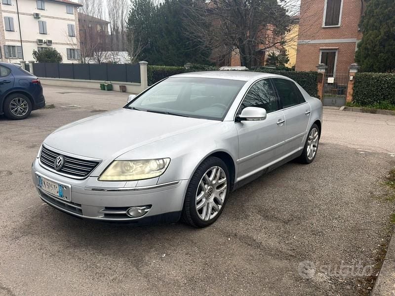 Usata VW Phaeton 224 CV (164 kW) 2006 Grigio Berlina