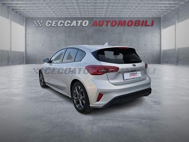 Usata Ford Focus ST-Line 116 CV (85 kW) 2025 Argento Berlina