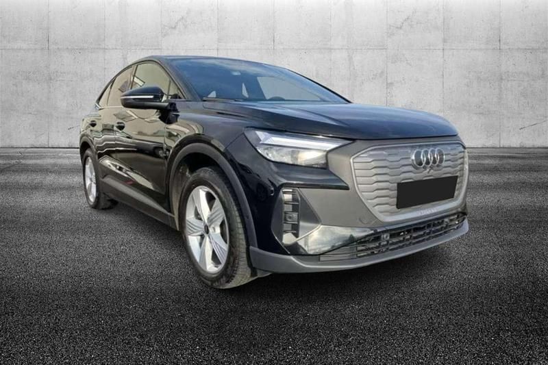 Usata Audi Q4 e-tron Business 69 kW (95 CV) 2022 Nero SUV