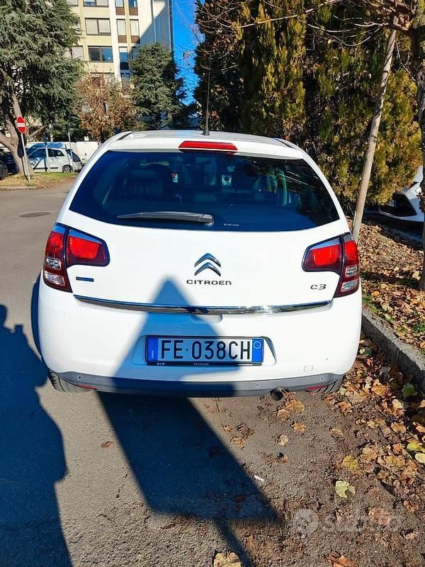 Usata Citroën C3 Exclusive 75 CV (55 kW) 2016 Bianco Berlina
