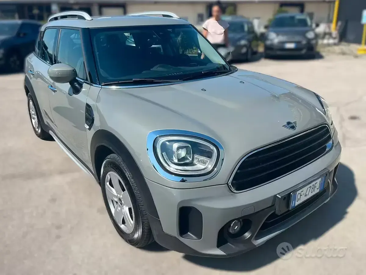 Usata Mini Countryman 116 CV (85 kW) 2021 Grigio SUV