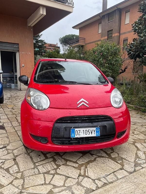 Usata Citroën C1 69 CV (50 kW) 2010 Rosso Utilitaria