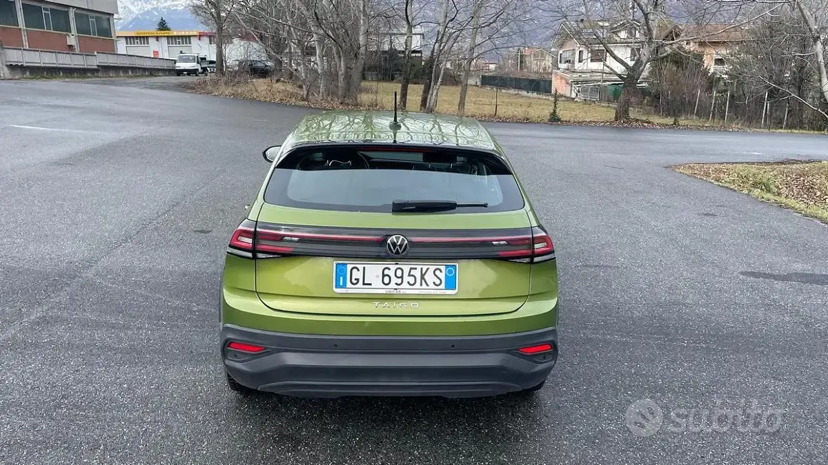 Usata VW Taigo Life 110 CV (80 kW) 2023 Verde SUV