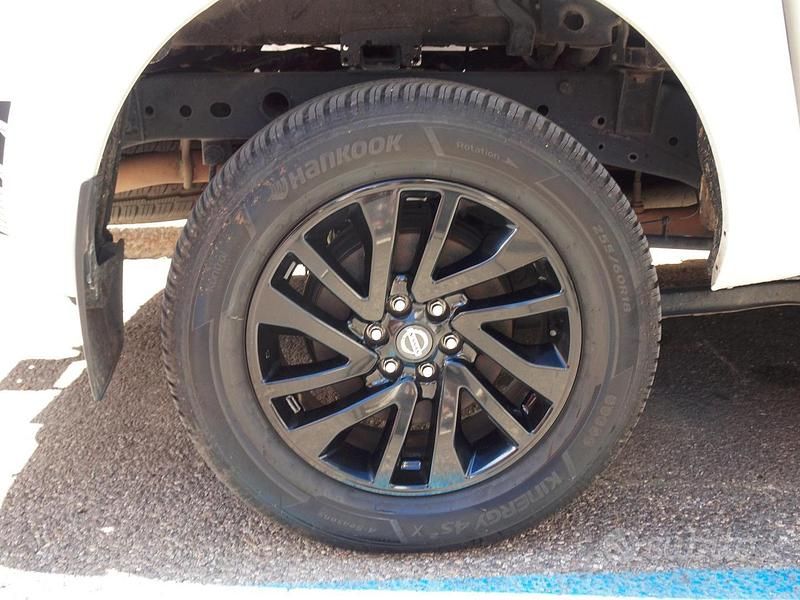 Usata Nissan Navara N-Guard 190 CV (139 kW) 2019 Bianco Pick-up