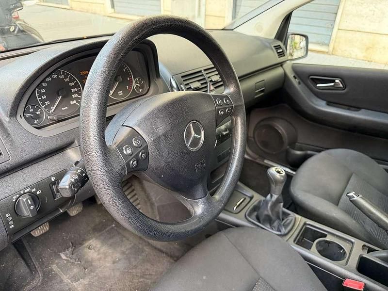 Usata Mercedes A160 95 CV (69 kW) 2011 Monovolume