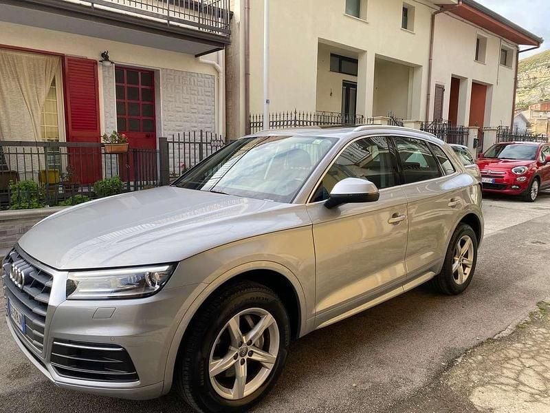 Usata Audi Q5 Business 204 CV (150 kW) 2020 Grigio SUV