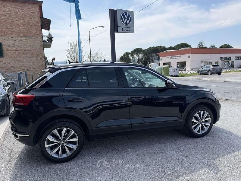 Usata VW T-Roc Style 116 CV (85 kW) 2021 Nero SUV