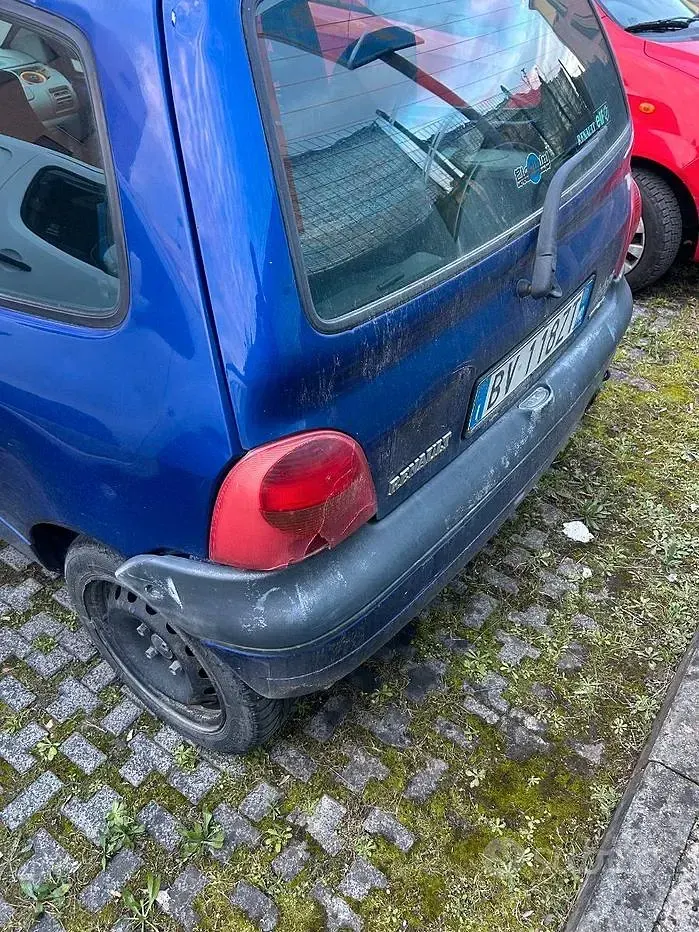 Usata Renault Twingo Authentique 58 CV (42 kW) 2002 Blu Utilitaria